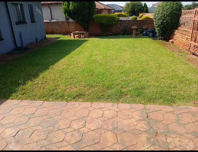 3 BEDROOM PROPERTY TO RENT IN THE ORCHARDS